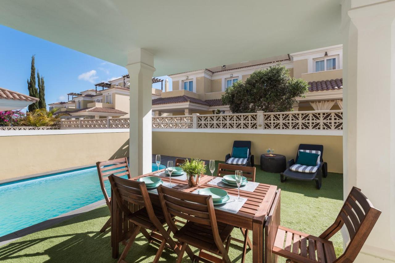 קורלחו Home2Book Villa Fiona Private Pool & Wifi מראה חיצוני תמונה