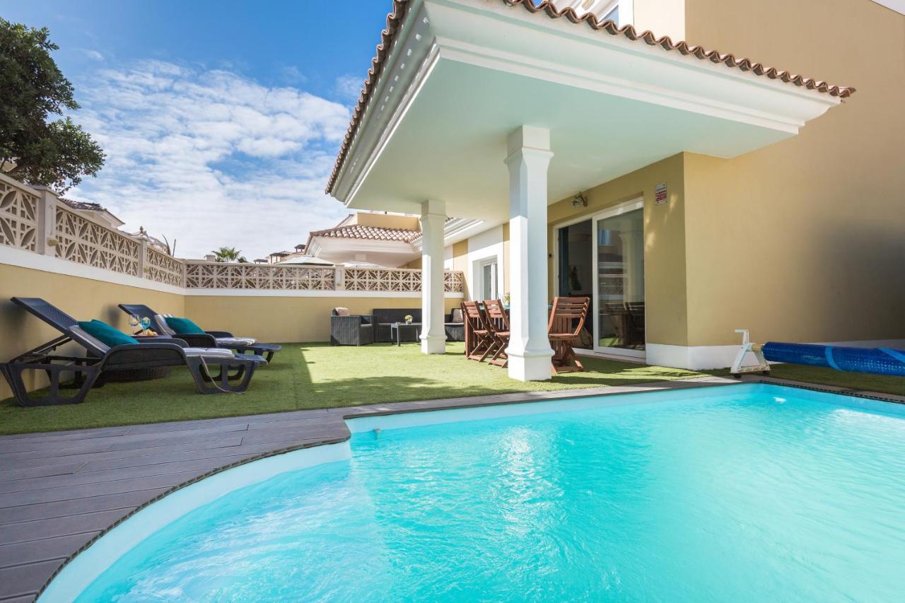 קורלחו Home2Book Villa Fiona Private Pool & Wifi מראה חיצוני תמונה